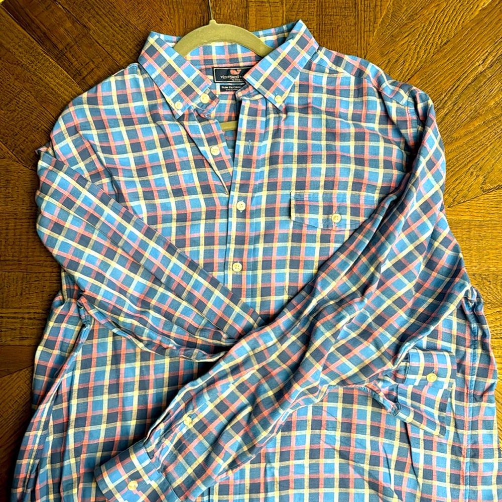 Vinyard Vines long sleeve button up. Very colorful very formal very nice.